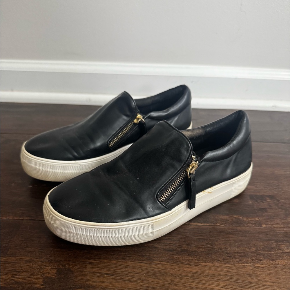 Steve Madden Women’s  Black Slip-On Sneakers with White Sole - Picture 2 of 8